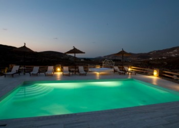 Villa Hermes by night